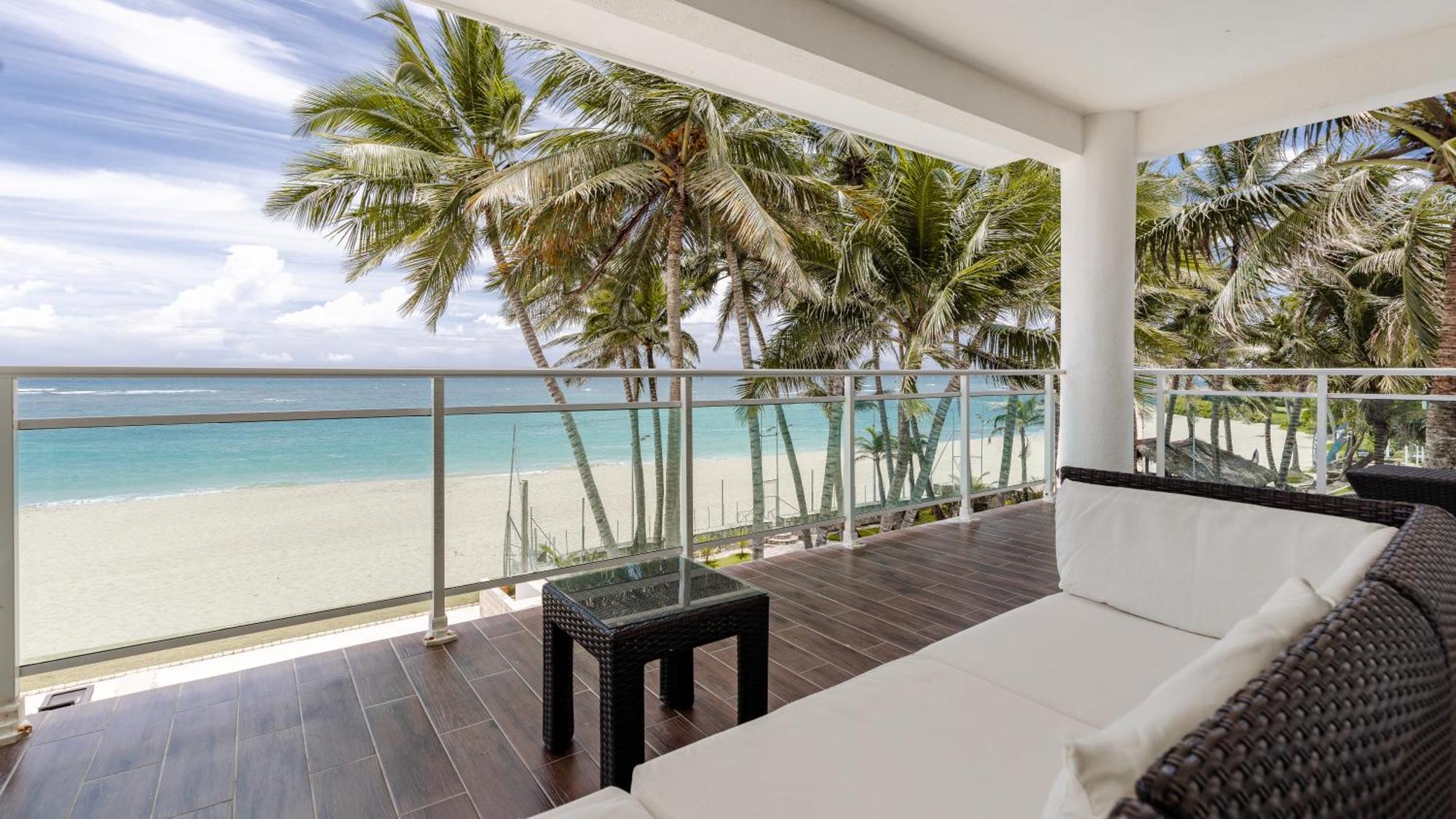Watermark Luxury Oceanfront Residences Καμπαρέτε Εξωτερικό φωτογραφία